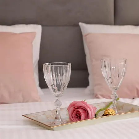 Imedio Velvet Aviatiei * Bucharest